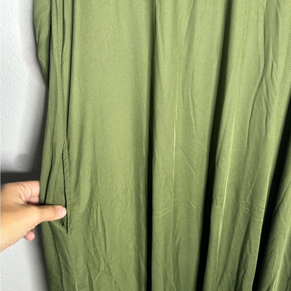 NWT XL Swing dress, Solid green. LuLaRoe Emily - Picture 3 of 4